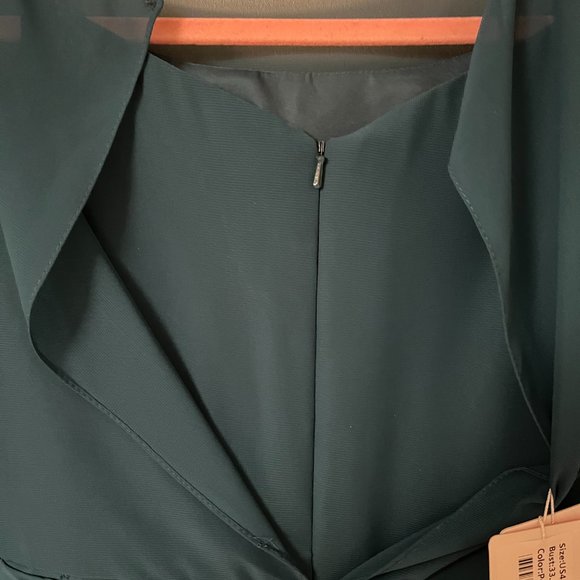 Mermaid Gown in peacock with sheer sleeves - Picture 4 of 7